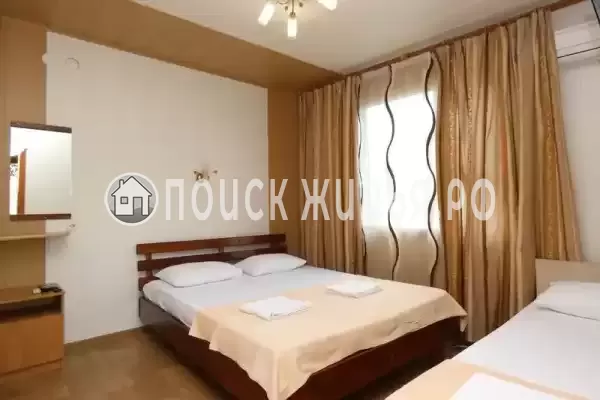 «На Кленовой»