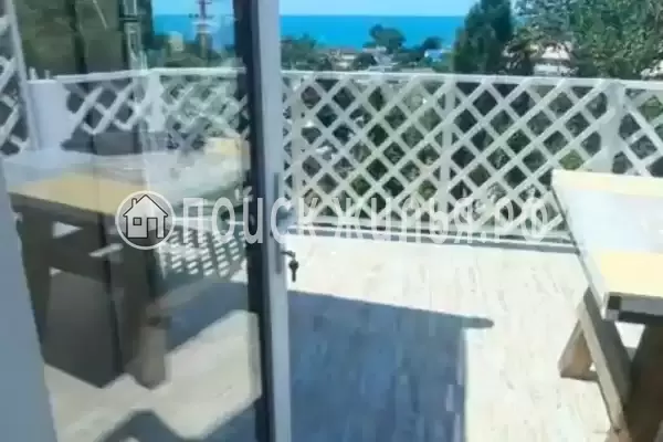 «Ласточкино гнездо»