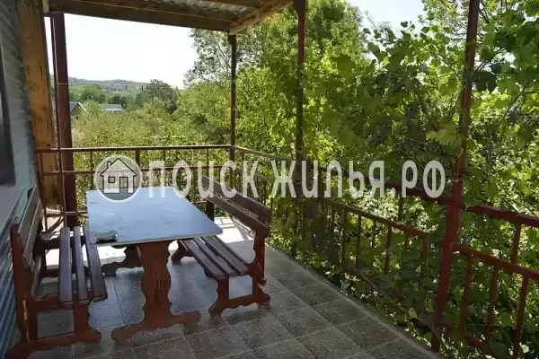 «Семейный дворик»