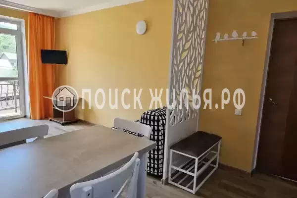 «Замок на Земляничной»