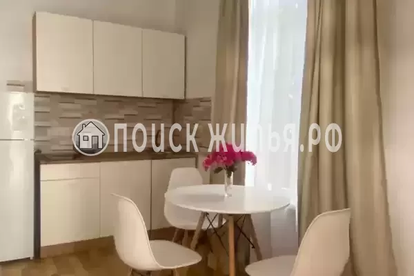 Квартира «Комнатная квартира в центре» Квартира «Комнатная квартира в центре»