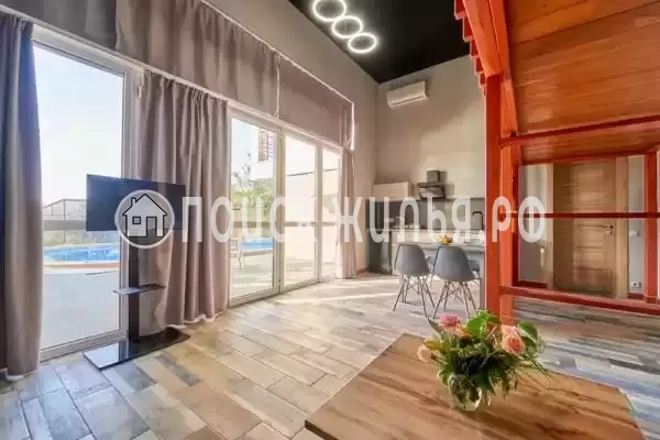 Частный сектор «Апартаменты с бассейном»