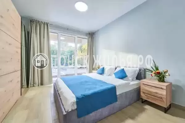 Частный сектор «Апартаменты с бассейном»