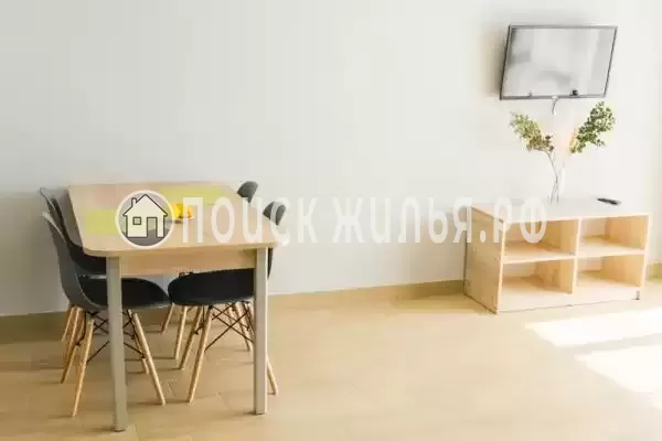 Частный сектор «Апартаменты с бассейном»