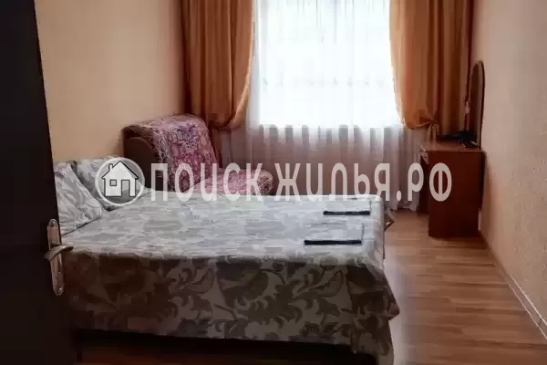 Частный сектор «Трехкомнатная в центре»
