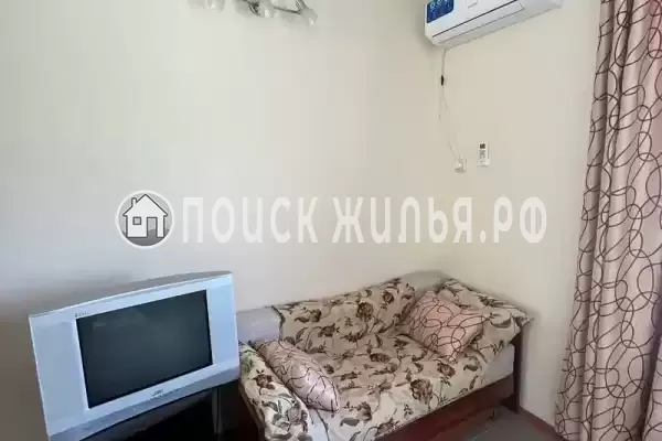 Частный сектор «Дом недалеко от моря без хозяев»