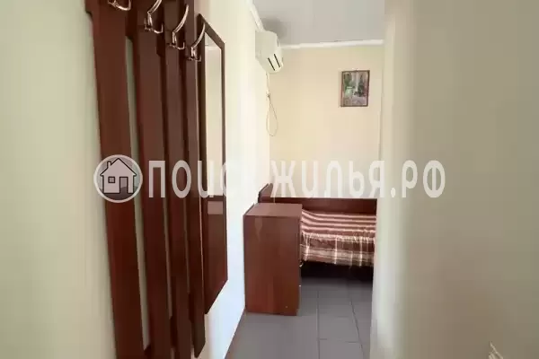 Частный сектор «Дом недалеко от моря без хозяев»