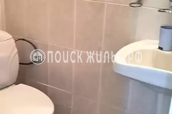 «На берегу»