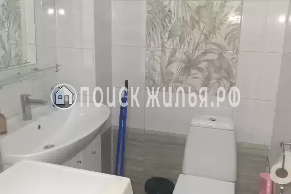Квартира «Двухкомнатная квартира в частном секторе» Квартира «Двухкомнатная квартира в частном секторе»