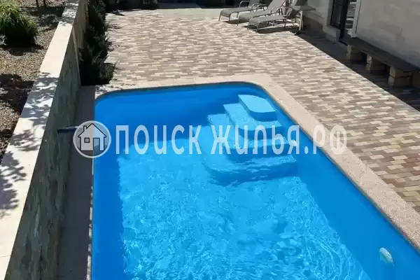 Частный сектор «Дом с бассейном»