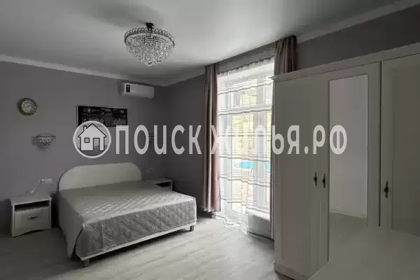 Частный сектор «Дом с бассейном»