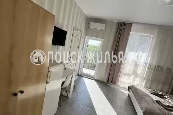 «Roze house» «Roze house»