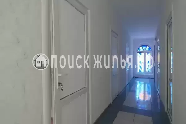 «На горького»