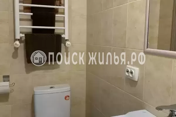 «На горького»