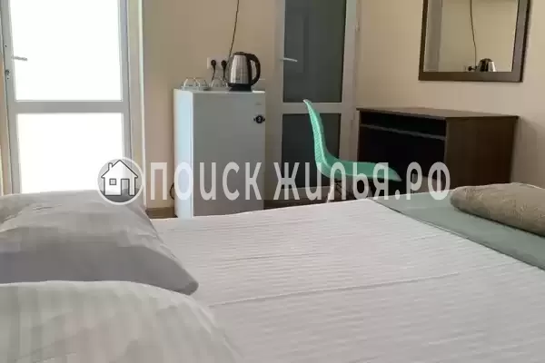 «На горького»