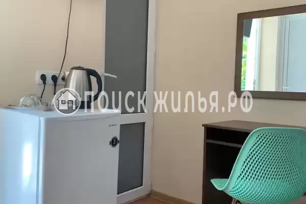 «На горького»