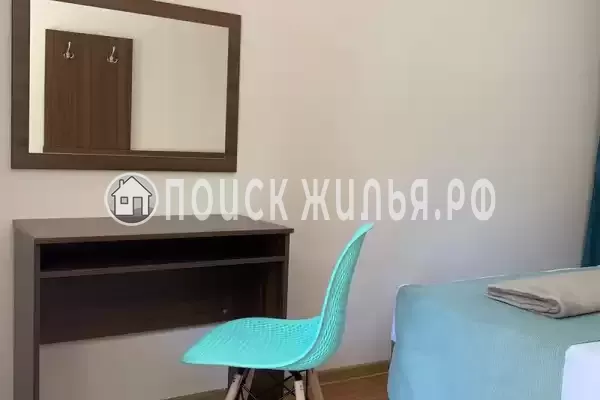 «На горького»