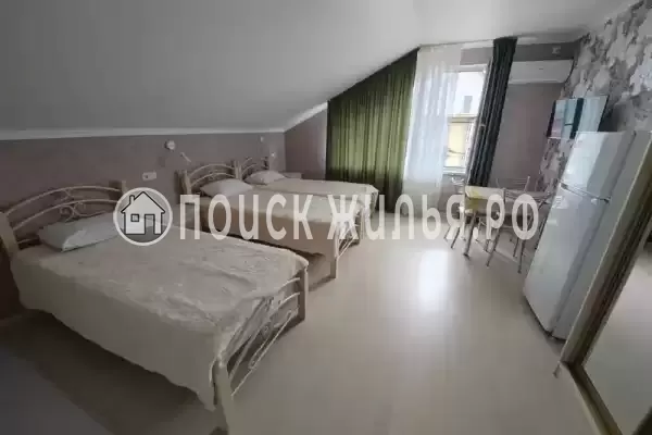 «На апрельской 16»