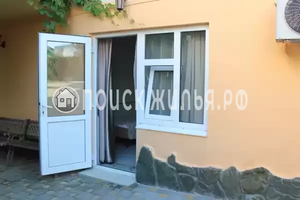 Частный сектор «Жилые мебелированные комнаты на улице Садовая 1А» Частный сектор «Жилые мебелированные комнаты на улице Садовая 1А»