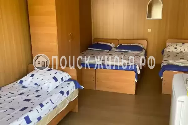 «У Ларисы»