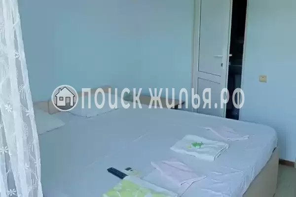 «У Ларисы»