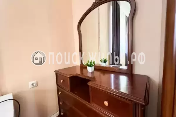 «Владимирский»