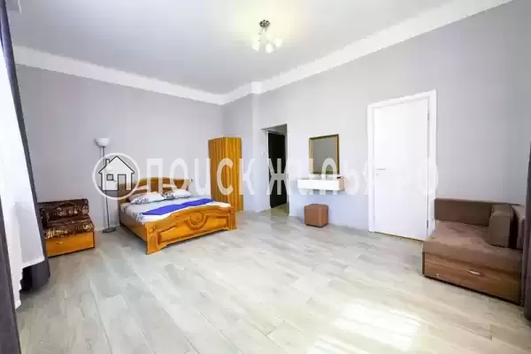 «Владимирский»