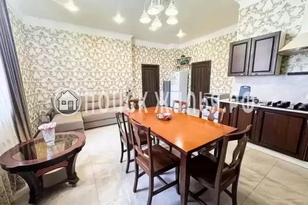 «Владимирский»