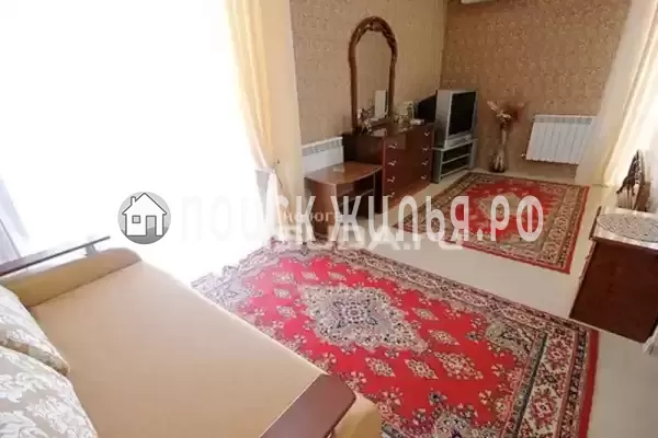 «На лазурной 10»