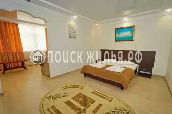 «Золотая лилия»