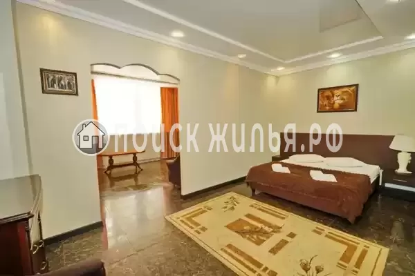 «Золотая лилия»