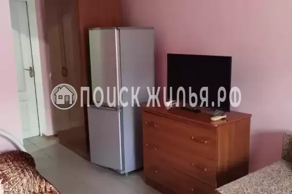 Частный сектор «Зеленый дом с бассейном» Частный сектор «Зеленый дом с бассейном»