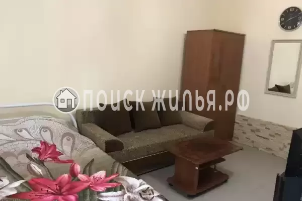 Частный сектор «Зеленый дом с бассейном» Частный сектор «Зеленый дом с бассейном»