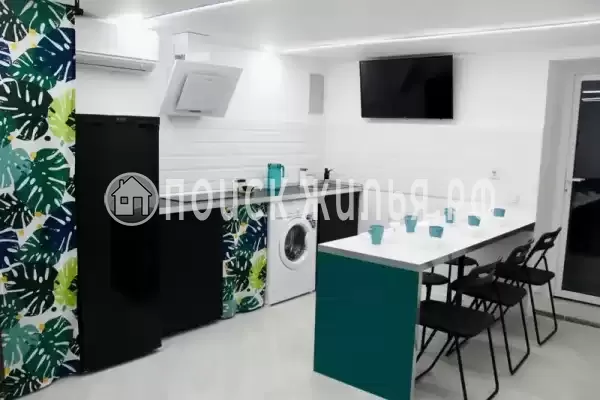 «На школьной»