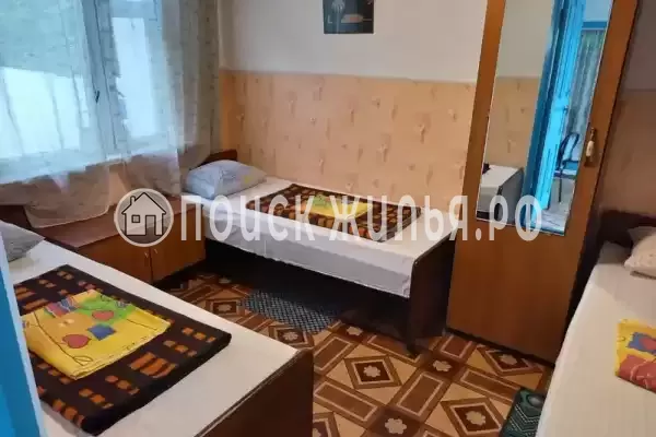 «На фестивальной»