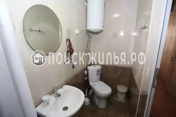 «Мини-гостиница на Набережной» «Мини-гостиница на Набережной»