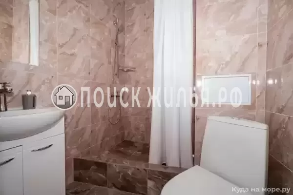 «Изумрудные холмы»