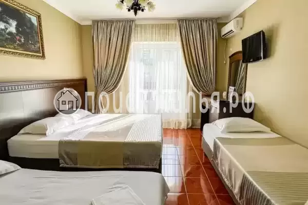 Отель «Анжелина» Отель «Анжелина»