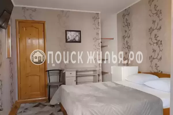 «Белый ирис»