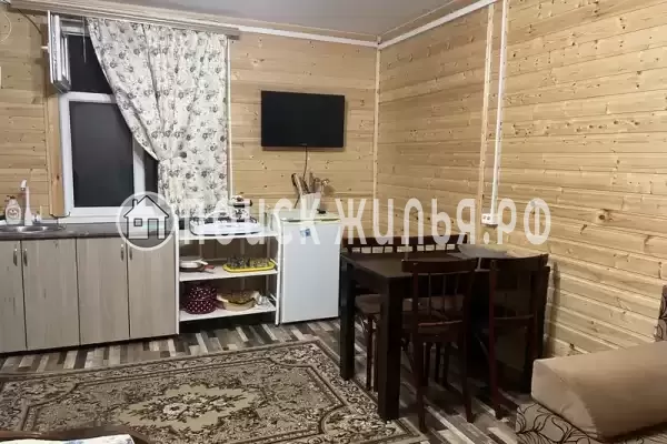 «Азовский дворик»