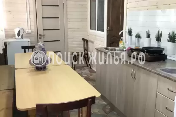 «Азовский дворик»