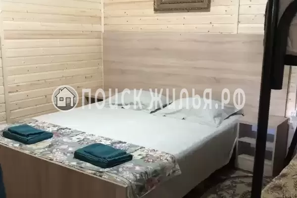 «Азовский дворик»