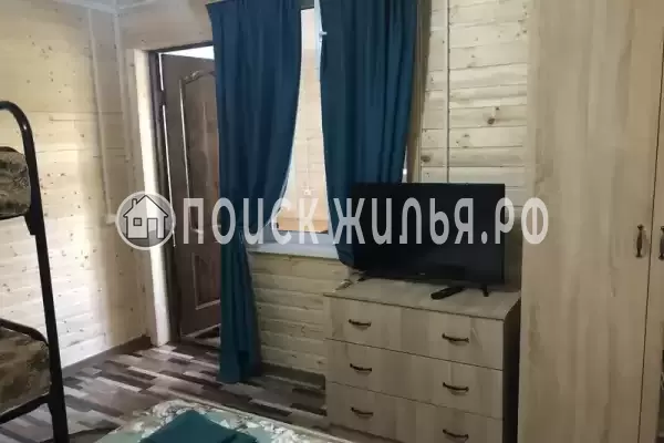 «Азовский дворик»