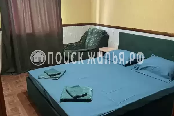 «Азовский дворик»