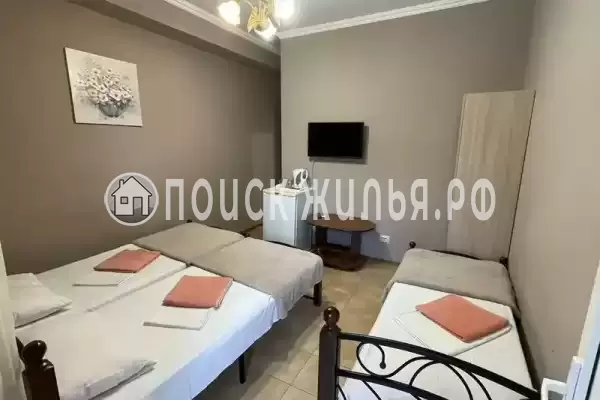 Гостевой дом «У Ларисы» Гостевой дом «У Ларисы»