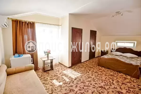 «Лазурный»