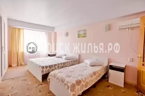 «Лазурный»