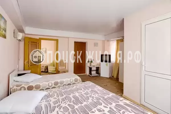 «Лазурный»