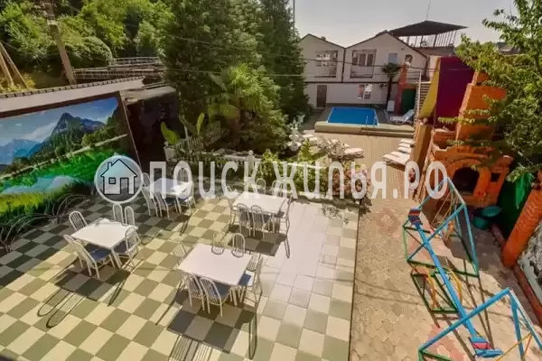 «Лазурный»