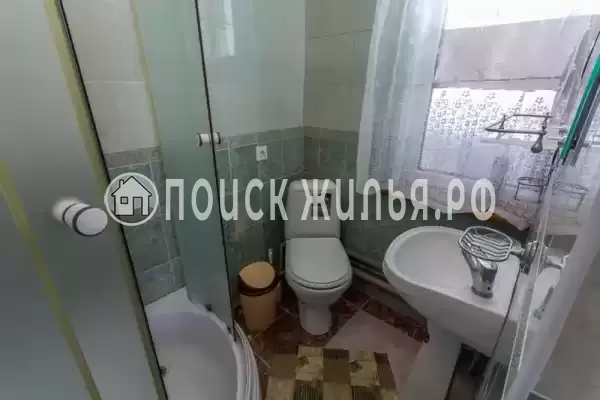 «Над аквалоо»